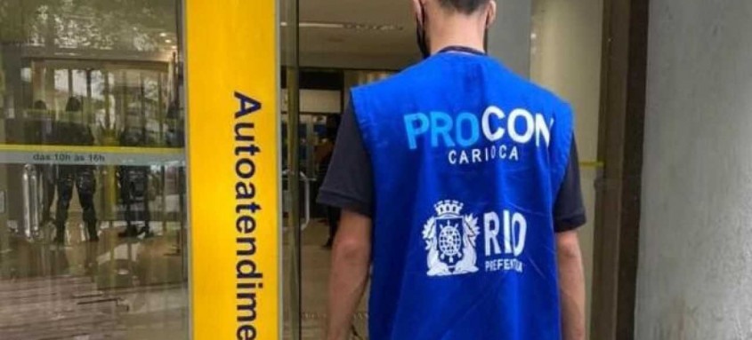 Na ação, de julho a dezembro deste ano, foram feitas 54 fiscalizações, que resultaram em 26 notificações - Foto: Divulgação Na ação, de julho a dezembro deste ano, foram feitas 54 fiscalizações, que resultaram em 26 notificações