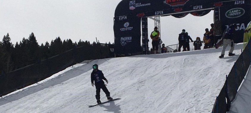 Do extremo sul do planeta, Augustinho Teixeira busca vaga no snowboard
