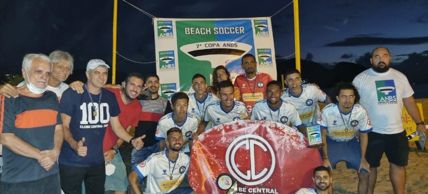 Depois de uma final muito acirrada, o Central Beach Soccer se tornou campeão nas areias de Icaraí