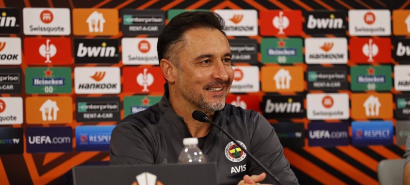 Vitor Pereira, demitido recentemente do Fenerbahçe, seria a bola da vez para assumir o comando técnico do Flamengo