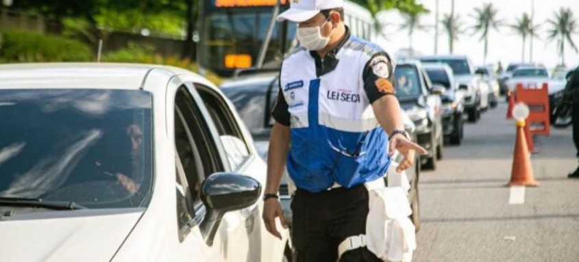 Ação realizou 25 ações de fiscalização em todo o estado de sexta à domingo (24/12 à 26/12) - Foto: Divulgação Ação realizou 25 ações de fiscalização em todo o estado de sexta à domingo (24/12 à 26/12)