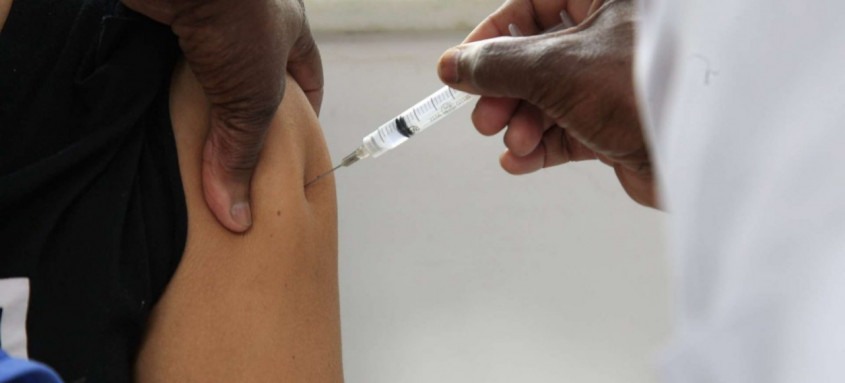A última remessa de vacinas foi recebida pelo Município no dia 10 de dezembro e o estoque finalizou nesta manhã