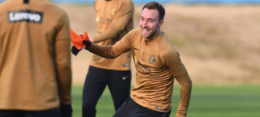 Christian Eriksen teve seu contrato rescindido com a Inter de Milão no mês passado - Foto: Divulgação / Inter de Milão Christian Eriksen teve seu contrato rescindido com a Inter de Milão no mês passado