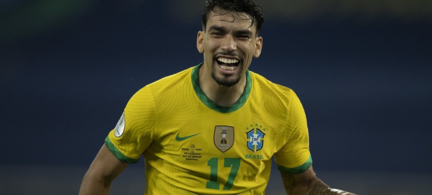 Além de ser um dos principais jogadores do Lyon, Lucas Paquetá também se destaca pela seleção brasileira - Foto: Lucas Figueiredo / CBF Além de ser um dos principais jogadores do Lyon, Lucas Paquetá também se destaca pela seleção brasileira