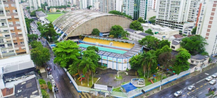 O Complexo do Caio Martins, no coração do bairro de Icaraí, é a principal referência do esporte no município de  Niterói