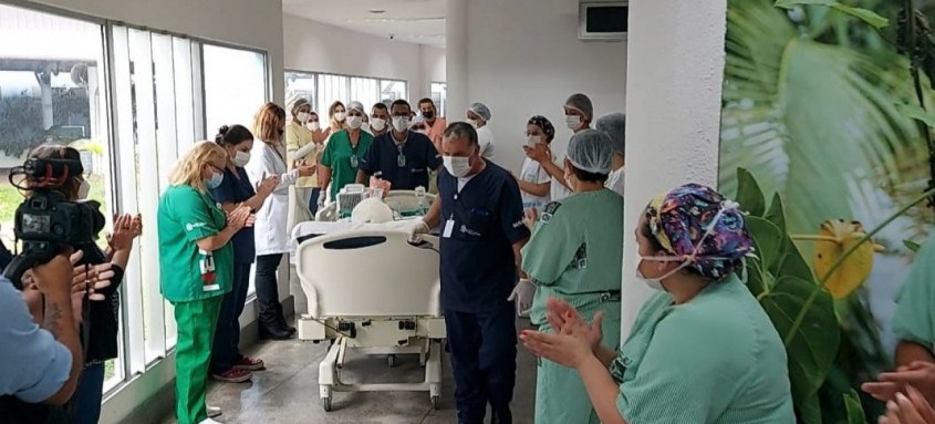 Família que doou órgãos de jovem de 29 anos ficou emocionada, mas feliz por ajudar outras pessoas - Foto: Divulgação Família que doou órgãos de jovem de 29 anos ficou emocionada, mas feliz por ajudar outras pessoas