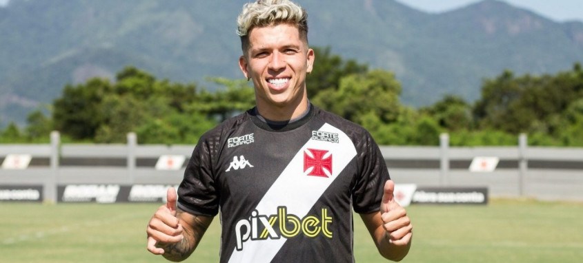 Apresentado nesta segunda-feira no Vasco, Bruno Nazário já teve uma passagem pelo Rio quando defendeu o Botafogo
