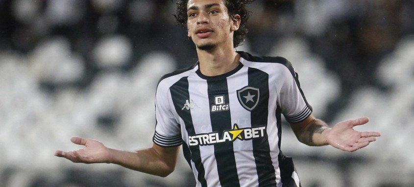 Clube inglês quer contar com Matheus Nascimento a partir de 2024
