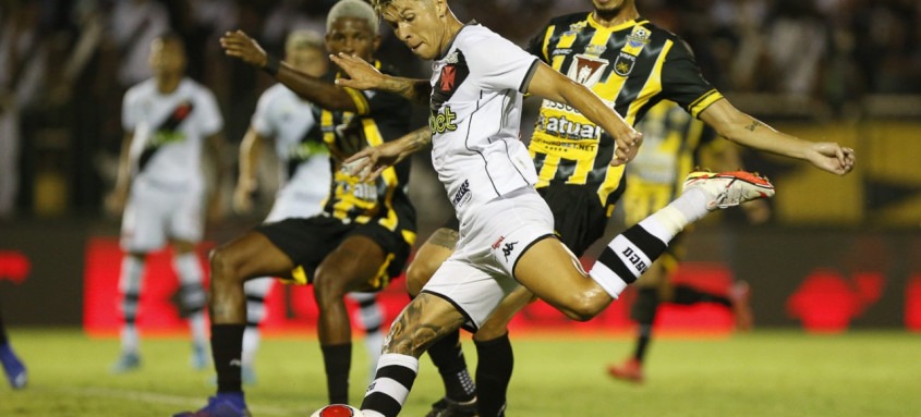 Um dos destaques neste início de temporada, Gabriel Pec está confirmado no duelo desta noite contra a Portuguesa - Foto: Rafael Ribeiro / Vasco Um dos destaques neste início de temporada, Gabriel Pec está confirmado no duelo desta noite contra a Portuguesa
