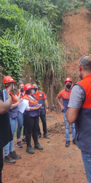 Os agentes iniciaram o trabalho assim que chegaram ao município