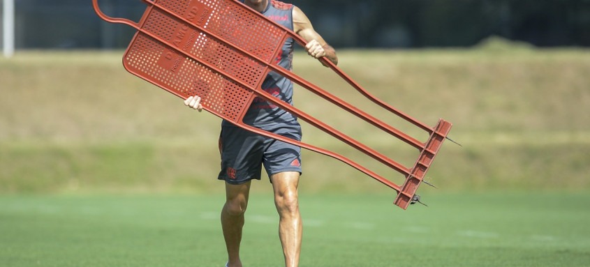 Técnico português Paulo Sousa montou a equipe do Flamengo durante a última semana visando o jogo deste domingo, visando a final da Supercopa do Brasil