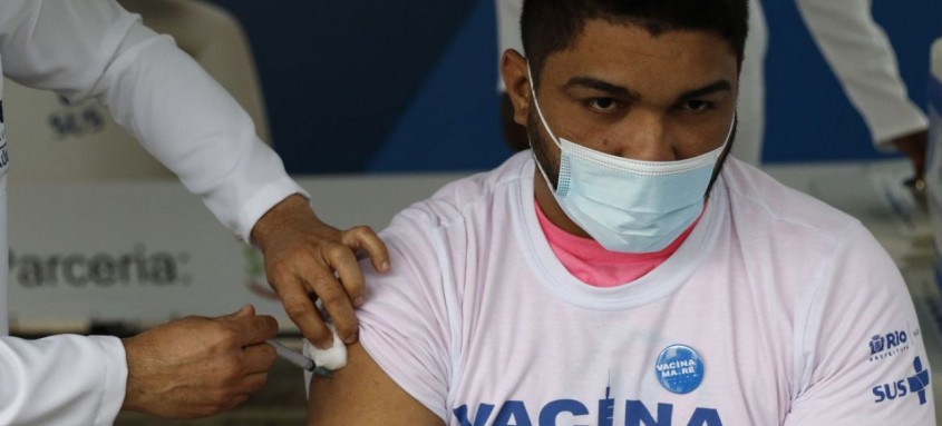 Pesquisa foi realizada no Complexo da Maré e alcançou resultados positivos com relação a eficácia do imunizante