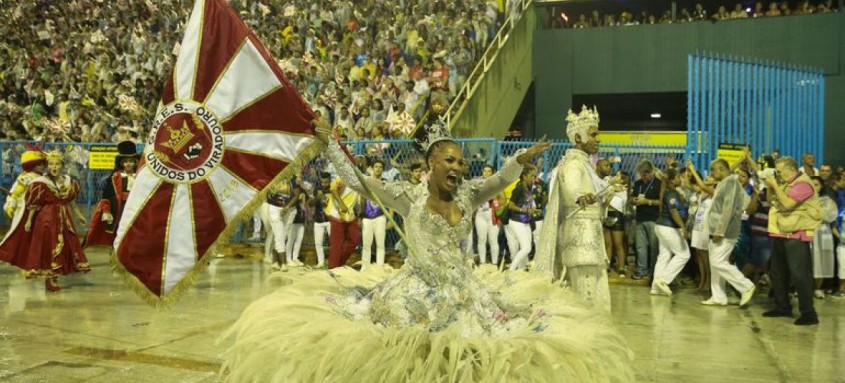  No dia 10 de abril a Viradouro, atual campeã, encerra a rodada de ensaios técnicos