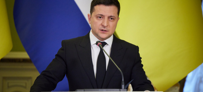 Volodymyr Zelensky se encontrou com o PM holandês Mark Rutte por ocasião de uma possível invasão russa