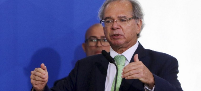 Paulo Guedes falou ontem em evento que também poderá haver uma redução no Imposto de Importação - Foto: Wilson Dias / Agência Brasil Paulo Guedes falou ontem em evento que também poderá haver uma redução no Imposto de Importação