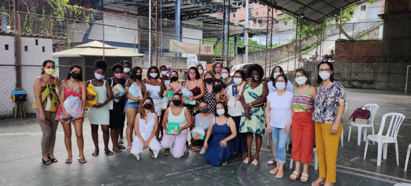 Equipes da Educação estarão no evento orientando sobre direitos das mulheres, retomada dos estudos e emprego