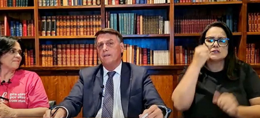 Bolsonaro comentou denúncias de favorecimento em liberação de recursos
