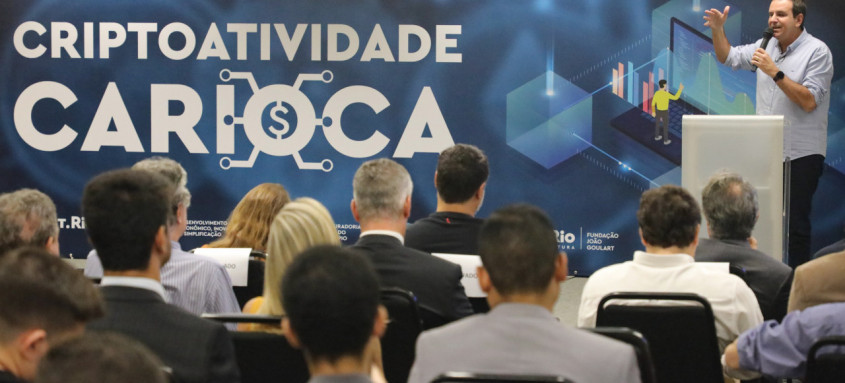 O prefeito Eduardo Paes deixou claro que na cidade do Rio há iniciativas oficiais que reconhecem esse mercado