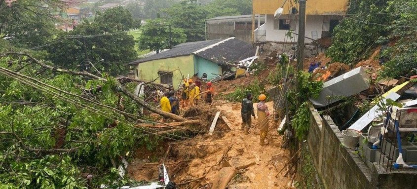 Angra dos Reis: ministro Daniel Ferreira também anunciou repasse de mais R$ 740 mil para a Defesa Civil local