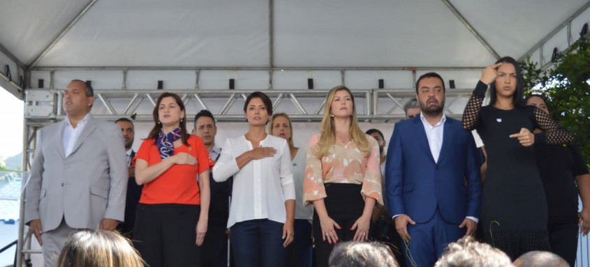 Cristiane Britto, a primeira-dama Michelle Bolsonaro, o governador e a esposa - Foto: Felipe Bragança/Divulgação Cristiane Britto, a primeira-dama Michelle Bolsonaro, o governador e a esposa