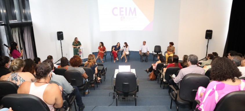 Comissão está a cargo da Codim e o lançamento aconteceu no auditório do Caminho Niemeyer, no Centro de Niterói - Foto: Luciana Carneiro/Divulgação Comissão está a cargo da Codim e o lançamento aconteceu no auditório do Caminho Niemeyer, no Centro de Niterói