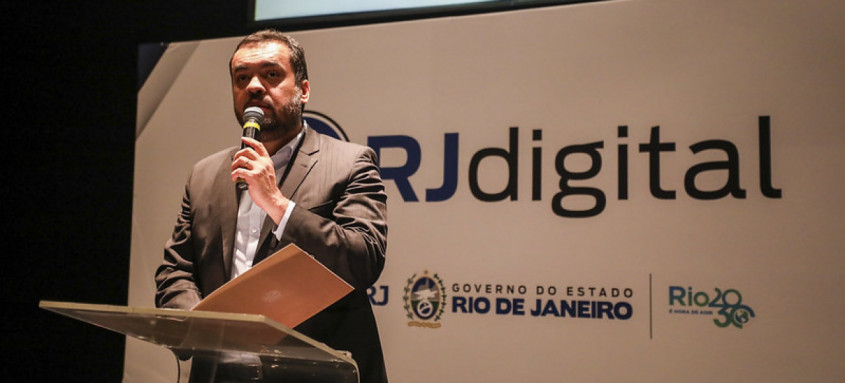No novo portal integrado, cidadão poderá ter informações sobre o IPVA, abrir empresas e fazer reclamação junto ao Procon-RJ, entre outros - Foto: Rafael Campos / Gov RJ No novo portal integrado, cidadão poderá ter informações sobre o IPVA, abrir empresas e fazer reclamação junto ao Procon-RJ, entre outros