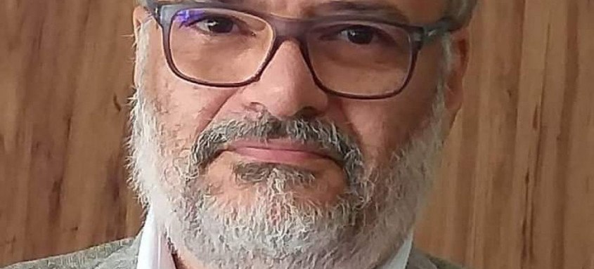 Querido e respeitado, Júlio deixa a mulher, Sandra Duarte, e o filho Arthur