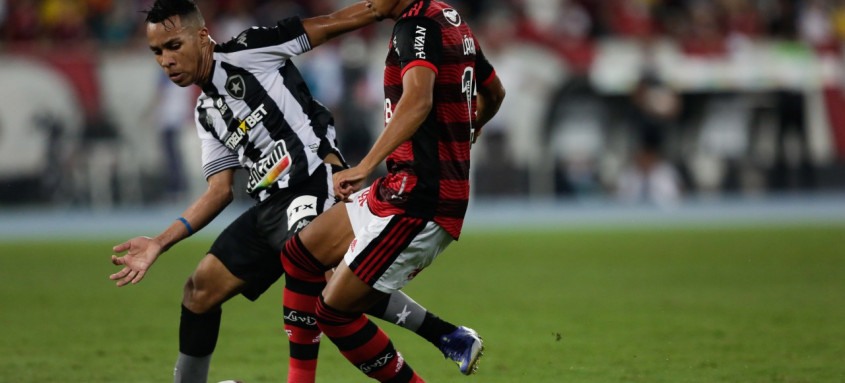 Próximos na tabela, Botafogo e Flamengo vêm de tropeços em seus últimos compromissos pelo Campeonato Brasileiro