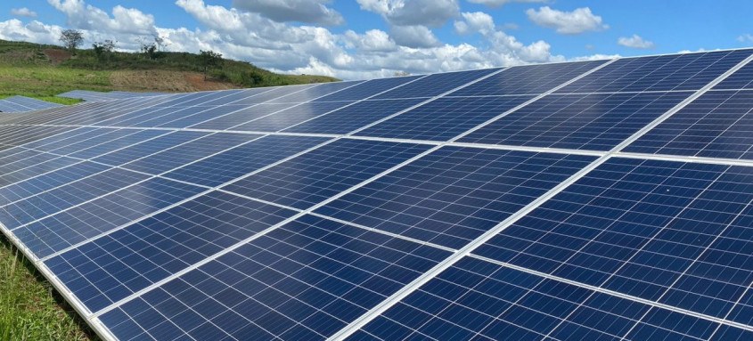Até 2023, cerca de 15 usinas fotovoltaicas serão instaladas no estado

