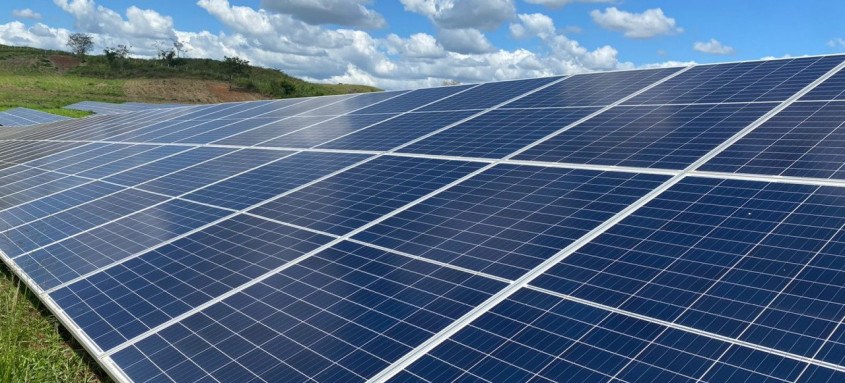 Até 2023, cerca de 15 usinas fotovoltaicas serão instaladas no estado
