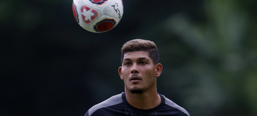 Botafogo quer aproveitar a grande fase do atacante Erison e confirmar a vaga na próxima fase da Copa do Brasil - Foto: Vitor Silva / Botafogo Botafogo quer aproveitar a grande fase do atacante Erison e confirmar a vaga na próxima fase da Copa do Brasil