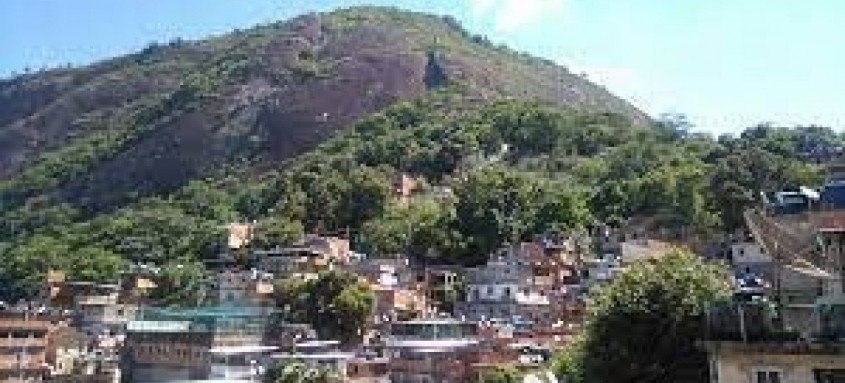 O motivo é a disparada na alta do roubo de metais. Usuários da droga vendiam o produto roubado para poder arrecadar dinheiro e comprar crack - Foto: Internet O motivo é a disparada na alta do roubo de metais. Usuários da droga vendiam o produto roubado para poder arrecadar dinheiro e comprar crack
