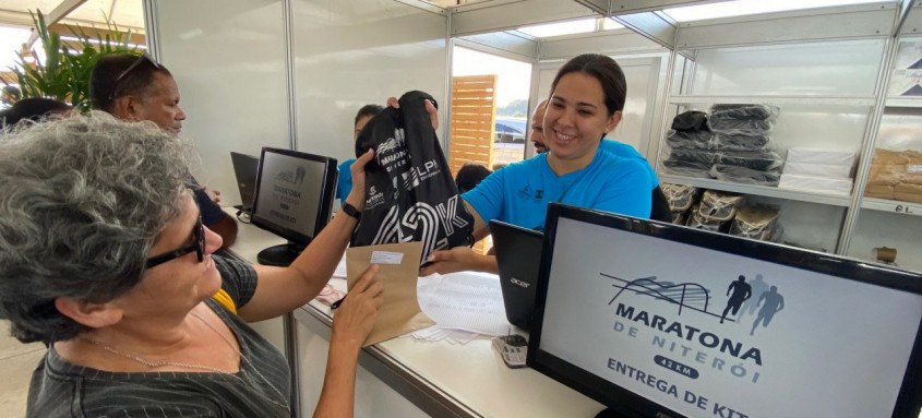 Largada e chegada acontecem no Caminho Niemeyer com dois mil participantes - Foto: Luciana Carneiro / Prefeitura de Niterói Largada e chegada acontecem no Caminho Niemeyer com dois mil participantes