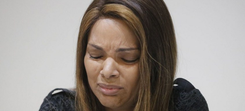 Defesa alega que contato entre juíza e juri pode influenciar sentença
- Foto: Fernando Fraz..o/Ag..ncia Brasil Defesa alega que contato entre juíza e juri pode influenciar sentença