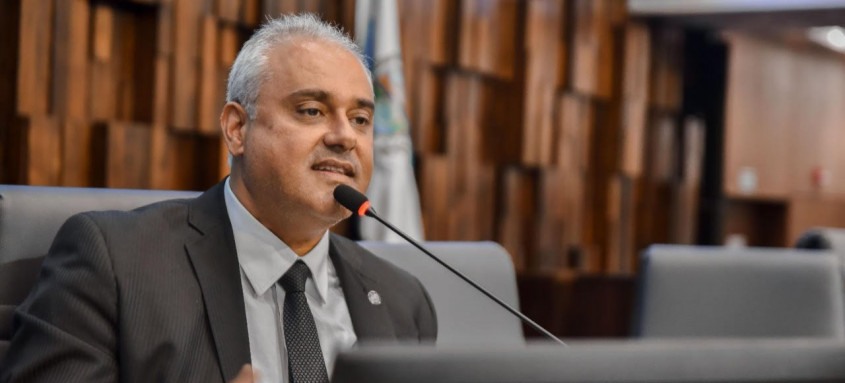 Deputado Jair Bittencourt quer melhorar infraestrutura de municípios em diversas áreas
- Foto: Divulgação Deputado Jair Bittencourt quer melhorar infraestrutura de municípios em diversas áreas
