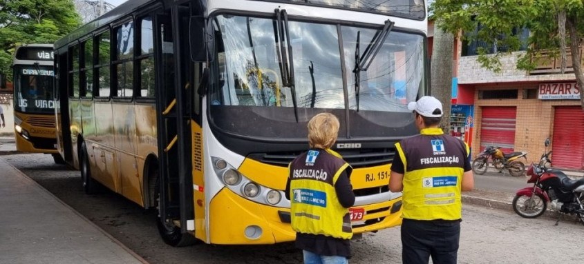 As ações tiveram o objetivo de verificar as condições do transporte e buscar uma melhoria do serviço - Foto: Detro-Rj As ações tiveram o objetivo de verificar as condições do transporte e buscar uma melhoria do serviço