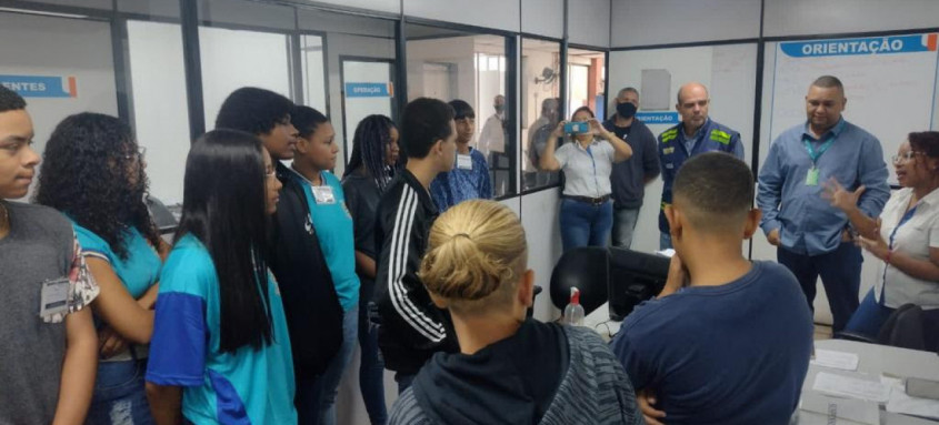Programa Aula Passeio é realizado em parceria entre a Secretaria de Transportes e empresas
- Foto: Divulgação Programa Aula Passeio é realizado em parceria entre a Secretaria de Transportes e empresas