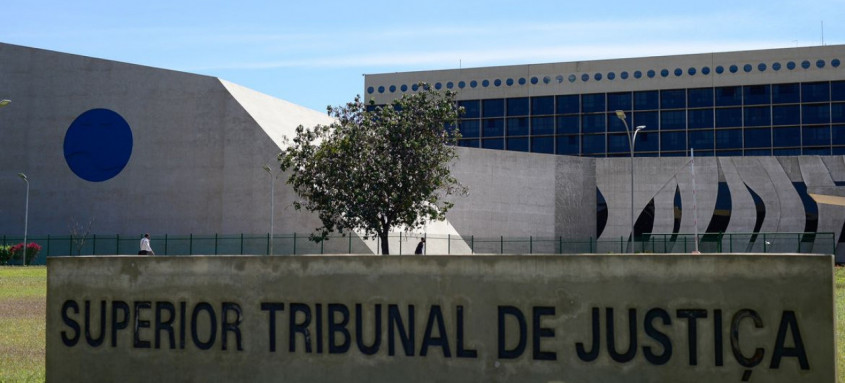 O entendimento foi firmado pela segunda turma, para quem os proventos de aposentadoria ou reforma estão abrangidos pela isenção que trata do imposto - Foto: Marcello Casal JrAg..ncia Brasil O entendimento foi firmado pela segunda turma, para quem os proventos de aposentadoria ou reforma estão abrangidos pela isenção que trata do imposto
