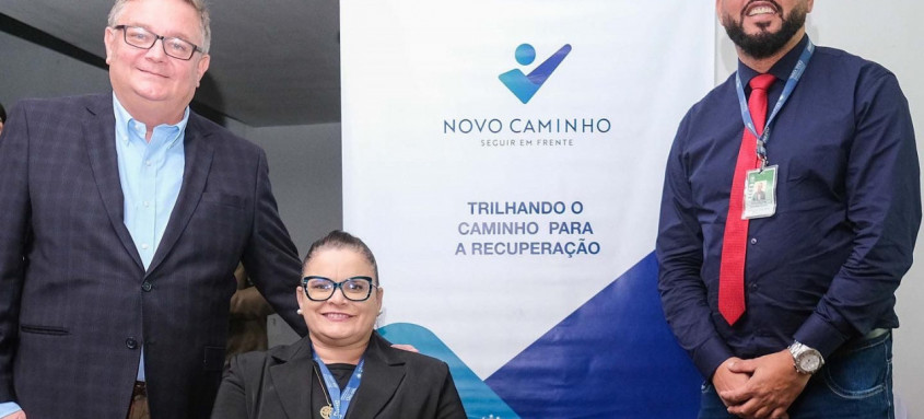 ' Dependentes químicos precisam ser vistos como pessoas que necessitam de ajuda e tratamento', defende Veronica Legentil