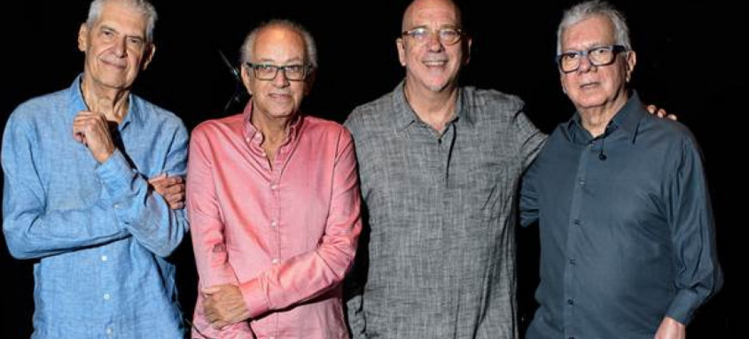 MPB-4 faz shows em Niterói