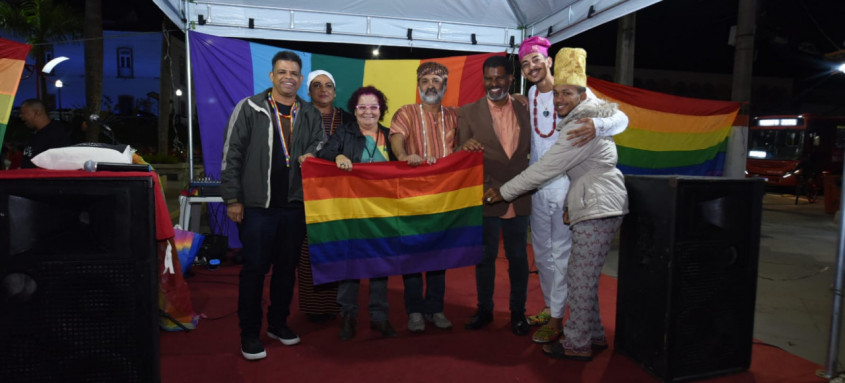 Abertura da programação contou com ato interreligioso, apresentações poéticas, musicais e dublagens artísticas - Foto: Anselmo Mourão/Prefeitura de Maricá Abertura da programação contou com ato interreligioso, apresentações poéticas, musicais e dublagens artísticas
