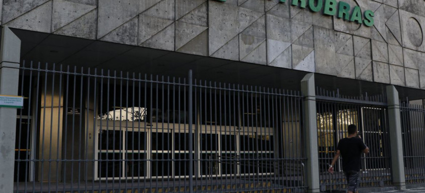 Ativos ficam em PE, no PR e no RS
    
