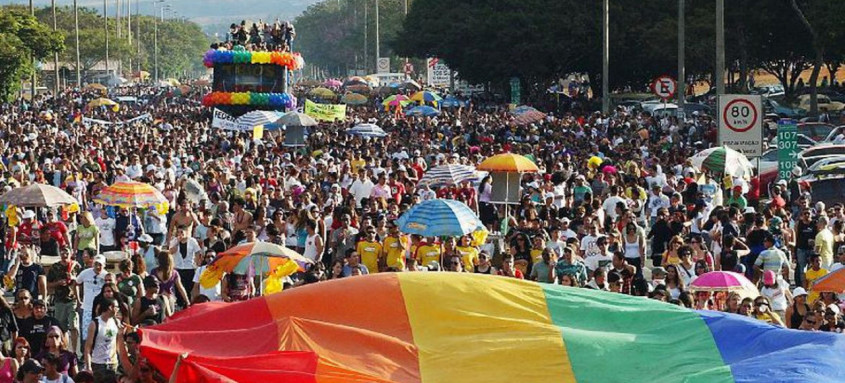 Pesquisadores falam sobre o tema No Dia do Orgulho LGBTI+
