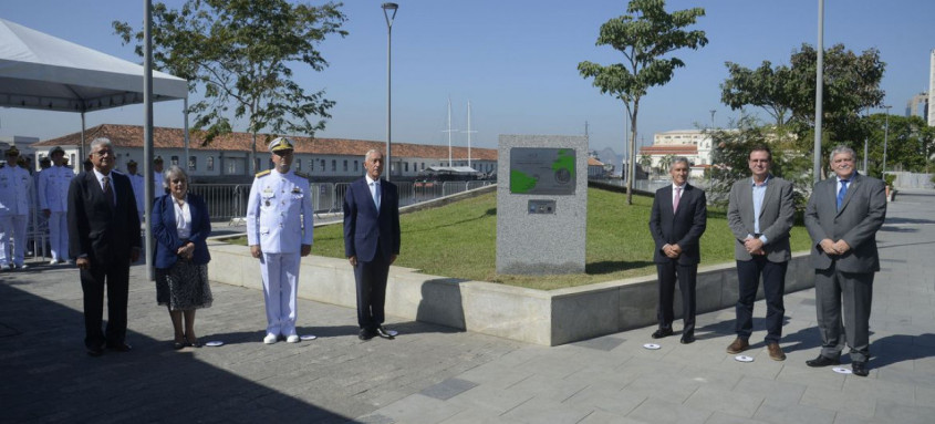 Novo visto permite aos brasileiros procurarem emprego em Portugal
- Foto: Tomaz Silva/Agência Brasil Novo visto permite aos brasileiros procurarem emprego em Portugal