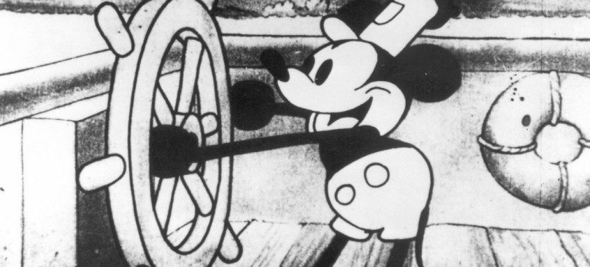Se Mickey for usado em um produto de forma que o público relacione diretamente com a Disney, a empresa pode entrar com um processo