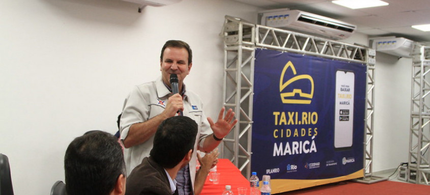 Plataforma para solicitação de motoristas de táxi vai aceitar a moeda social Mumbuca como uma das formas de pagamento na cidade - Foto: Evelen Gouvêa/Prefeitura de Maricá Plataforma para solicitação de motoristas de táxi vai aceitar a moeda social Mumbuca como uma das formas de pagamento na cidade