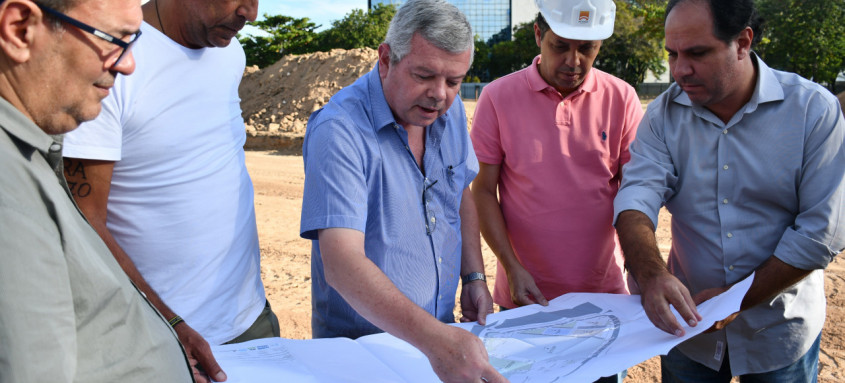 Axel Grael acompanhou a evolução da construção do Parque Poliesportivo da Concha Acústica e do Parque Orla Piratininga (POP)
