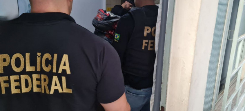 Investigação apontou compartilhamento de imagens entre grupos - Foto: Comunica....o Social da Pol..cia Federal no Rio de Janeiro Investigação apontou compartilhamento de imagens entre grupos