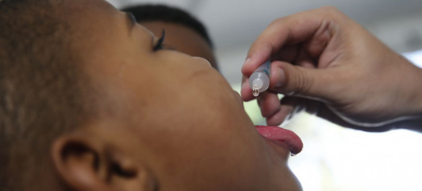 Três em cada dez crianças no país não receberam vacinas necessárias