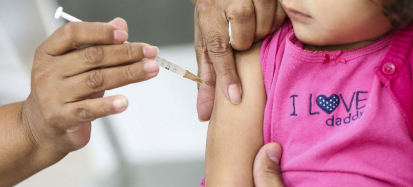 Em 2022, menos de 50% do público infantil foi imunizado até agora
    